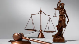 Житель Крыма ответит перед судом за кражу денег у посетителя кафе в Муроме