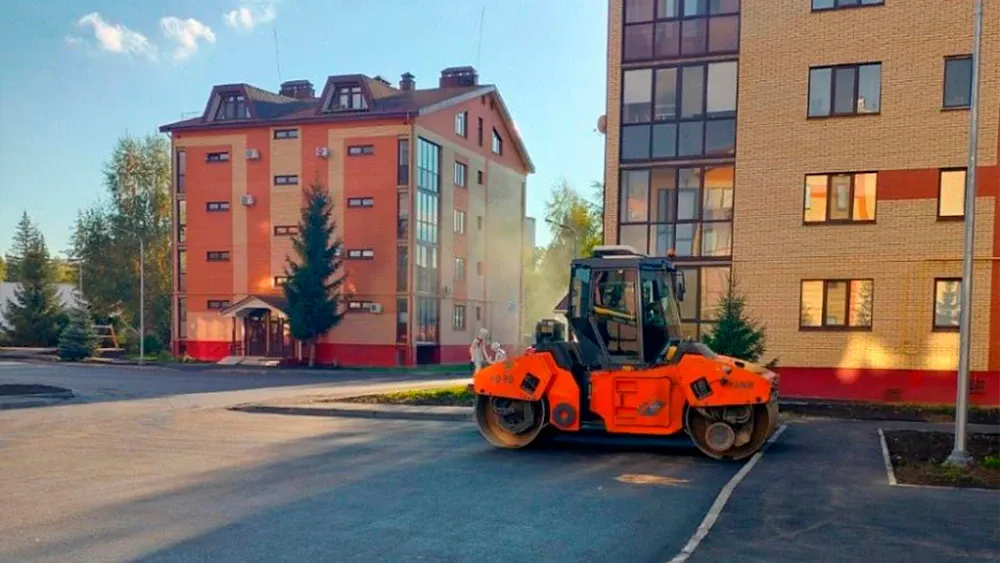 Благоустройство дворов на улице Лесной подходит к завершению