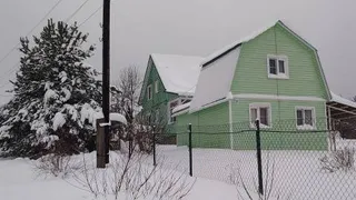 В деревне Кольчугинского района долго не чинили аварийные опоры ЛЭП