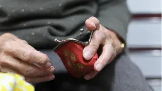 Меняется ли размер пенсии при переезде: ответ юриста вас удивит