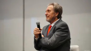 Отец Илона Маска высоко оценил инфраструктуру Казани