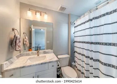 Быстро и эффективно моем шторку в ванной