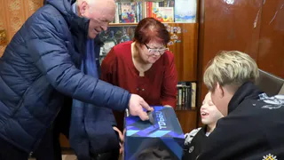 В рамках акции "Елка желаний" мальчик из Коми получил приятный подарок