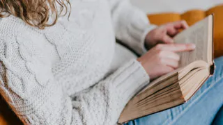 Десять философских книг, которые меняют способ думать – и объясняют, почему мир устроен именно так