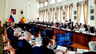 Малков отменяет масочный режим в Рязанской области