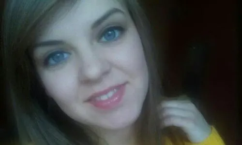 В Нижнекамске с 10-го этажа выпала 19-летняя девушка