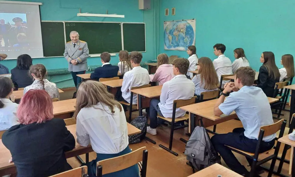 Во Владимирской области запускают пилотный образовательный проект «Суворовский класс»