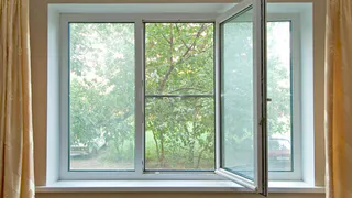 Россиян предупредили: следите за окнами