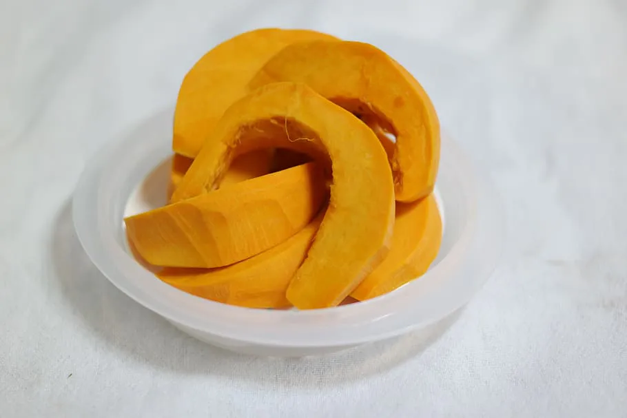 Салат из тыквы: быстрое и полезное блюдо, которое станет вашим фаворитом