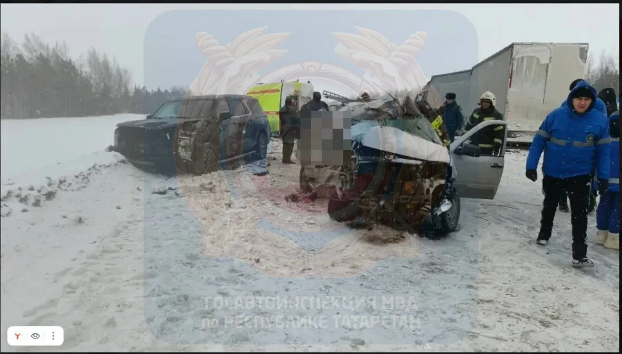 Смертельное ДТП с участием трёх автомобилей произошло в Дрожжановском районе
