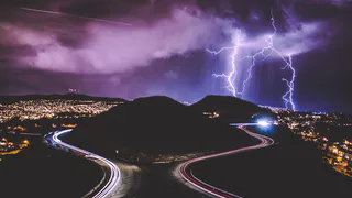 Рязанцев предупреждают о возможном ливне и шквалистом ветре