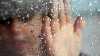 Как добиться идеальной чистоты окон: простой и эффективный раствор для мытья