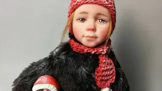 Рязанская мастерица создала куклу, которая поражает своей реалистичностью