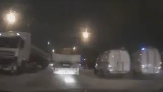 На Южной окружной столкнулись пять автомобилей, есть погибшие