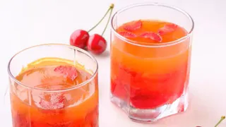 Новогодние рецепты: холодец из… шампанского