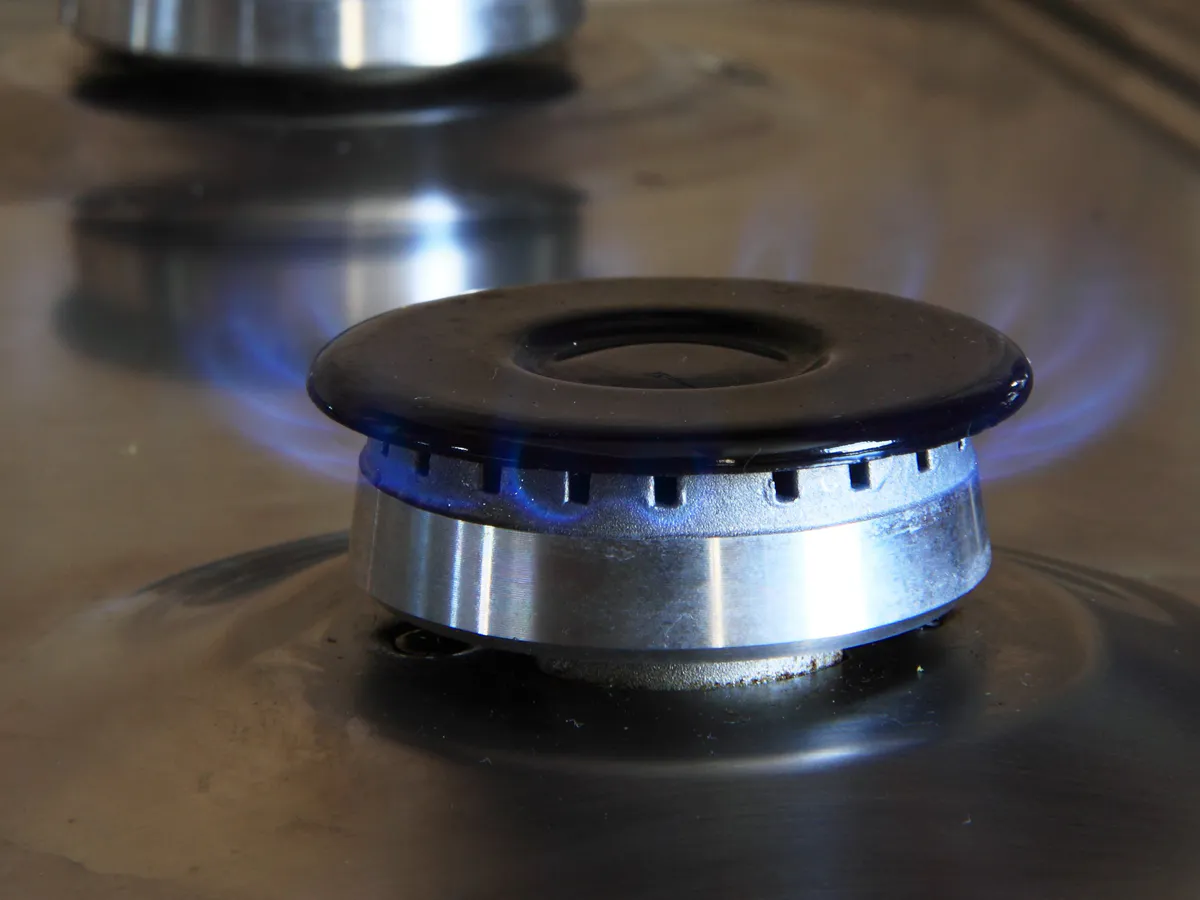 С декабря ввели новые требования к владельцам газовых плит в квартирах: что важно об этом знать