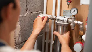 Неприятные изменения августа: касается всех тех, кто платит за воду по счетчикам, — будьте внимательнее