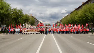 "Бессмертный полк" в Магнитогорске: потомки героев поделились историями своих родных