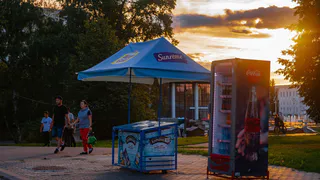 "Рынки могут рухнуть в любую минуту": Михаил Хазин предрекает обвал экономики