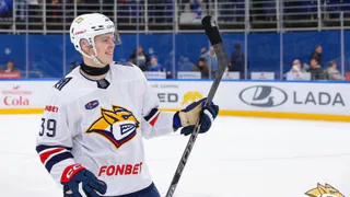 Молодой игрок "Металлурга" побил рекорд знаменитого спортсмена Евгения Малкина