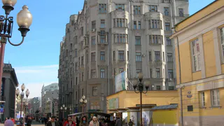 7 городов, куда россияне уезжают после выхода на пенсию: природа, комфорт и низкие цены — райская жизнь