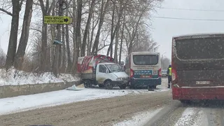 В Рязани в аварию попали «ГАЗель» с автобусом
