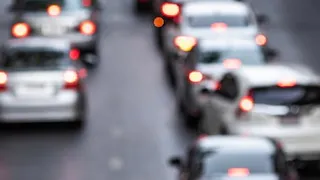 На трассе М-7 во Владимирской области образовалась пробка в 6,5 километра из-за ДТП С грузовиком