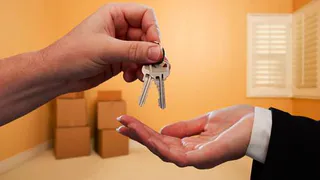 Вопрос ребром: опасна ли регистрация арендатора для собственника жилья?