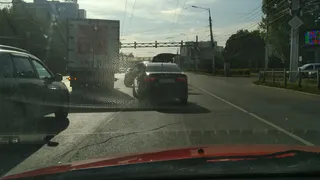 На Московском шоссе из-за мелкой аварии образовалась длинная пробка