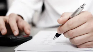 Чиновники администрации Володарского района Брянска скрыли правду о своих счетах