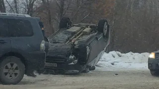 Субботнее ДТП - на Михайловском шоссе перевернулся автомобиль