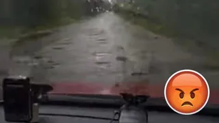 Жители Тумы не могут добиться капитального ремонта “убитой” дороги