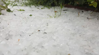 Солотчу снова засыпало градом