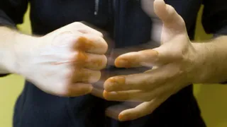 Дело дятьковских вымогателей-садистов направлено в суд