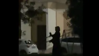 Жителей Рязани напугала совершавшая странный ритуал женщина