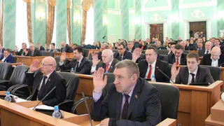 Десятка самых богатых депутатов Брянской областной Думы