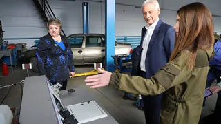 Сергей Бердников посетил Магнитогорский строительно-монтажный техникум