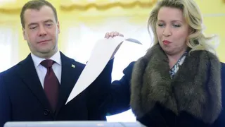 Стали известны доходы лидеров «Единой России»