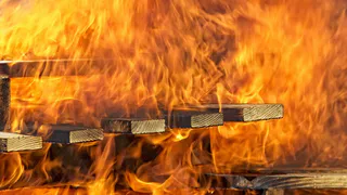 Под Рязанью сгорел жилой дом