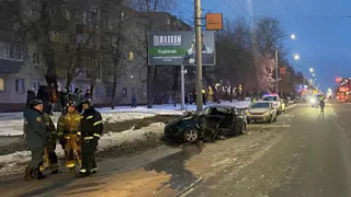 Чудом остался жив: водитель Honda Rafaga в Челябинской области выжил после жесткого столкновения с опорой ЛЭП