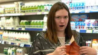 «Разбил бутылку - заставили платить», - пять незаконных требований в рязанских магазинах