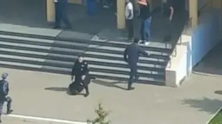 Стрельба в Казани: Любимов поручил усилить меры безопасности в школах