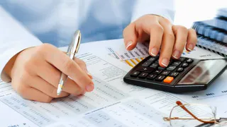 Россиянам напомнили, как в 2024-м оформить налоговый вычет за прошлый год