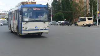 На Первомайском проспекте и Московском шоссе могут появиться отдельные полосы для общественного транспорта. Но когда - пока неизвестно