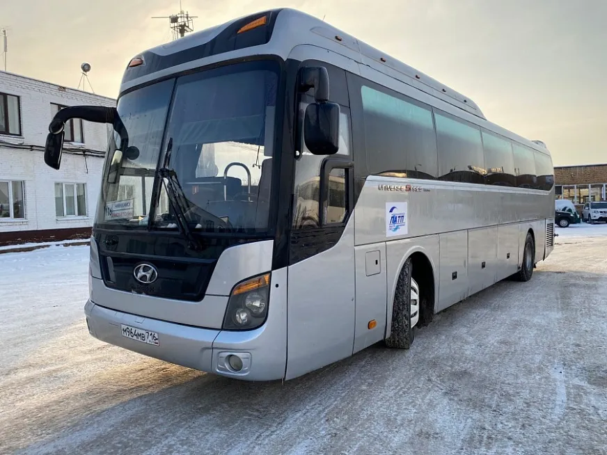 По маршруту Нижнекамск - Камские Поляны запустили два комфортабельных автобуса