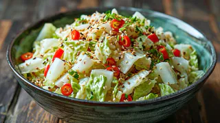 Готовим изумительный салат «Переполох»: нужна «пекинка» и еще несколько ингредиентов — главный гастрономический хит весны-2025 найден