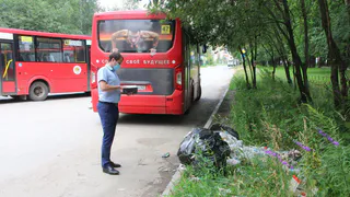 Замусоренные конечные остановки: в Рязани продолжают проводить рейды