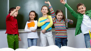 На линейке в рязанской школе №36 ученику потребовалась медицинская помощь