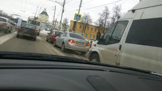 На Первомайском столкнулись маршрутка и две легковушки