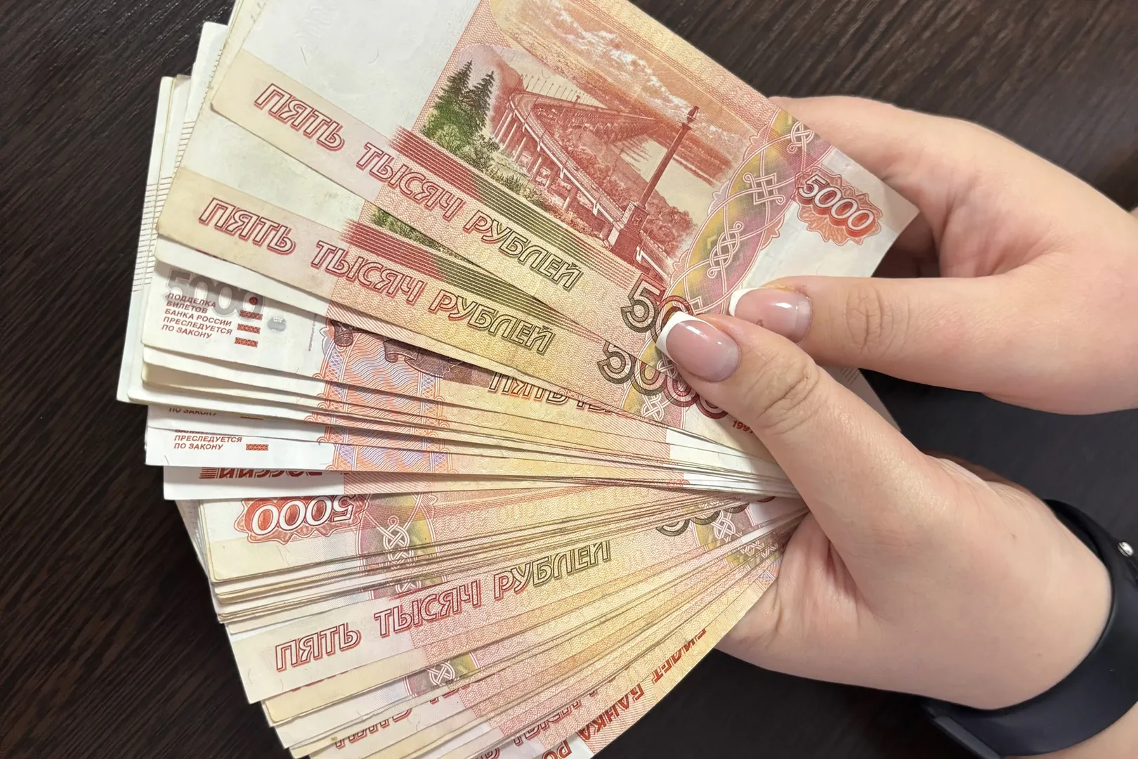 Решение уже приняли: российским пенсионерам выплатят один раз по 10 000 рублей